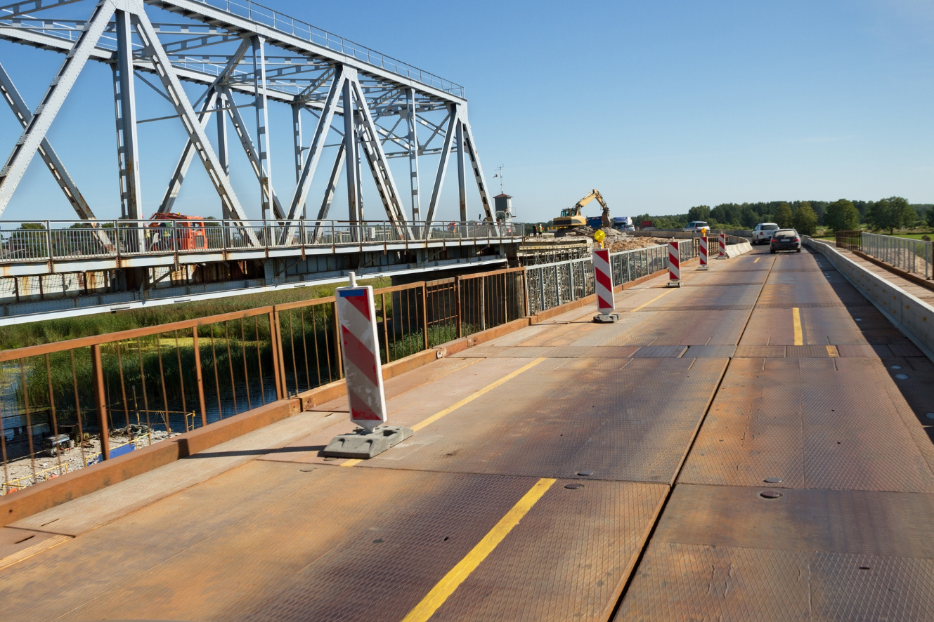 work-continues-on-the-operational-maintenance-of-artificial-structures-33-objects-are-under-construction